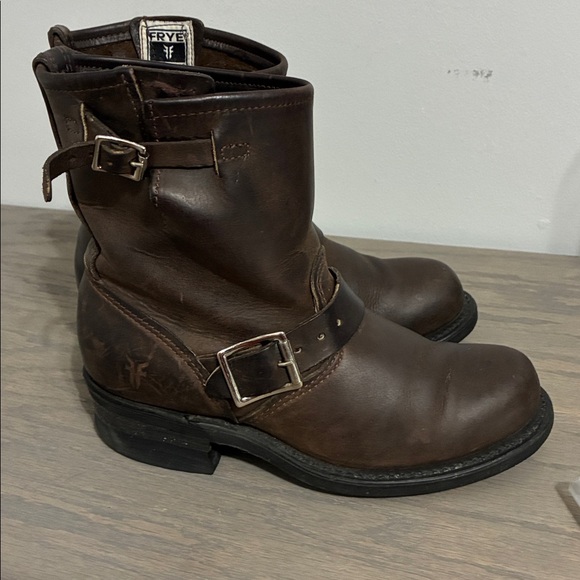 Frye Engineer 6R 77500 Womens Brown Leather Adjustable Strap Boots - Picture 9 of 10